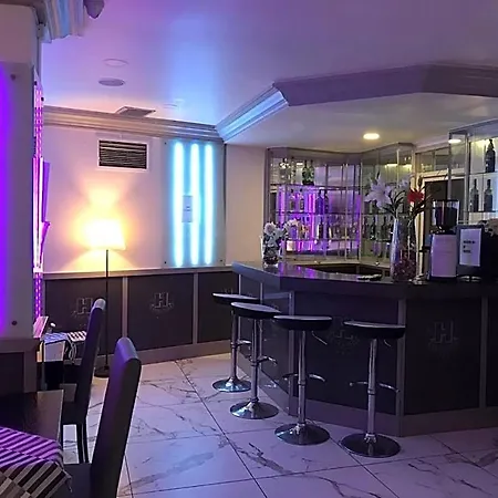 Excelsior Hotel