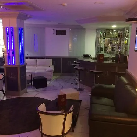 艾克塞西尔酒店 酒店