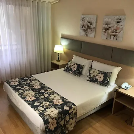 Excelsior Szálloda 3*